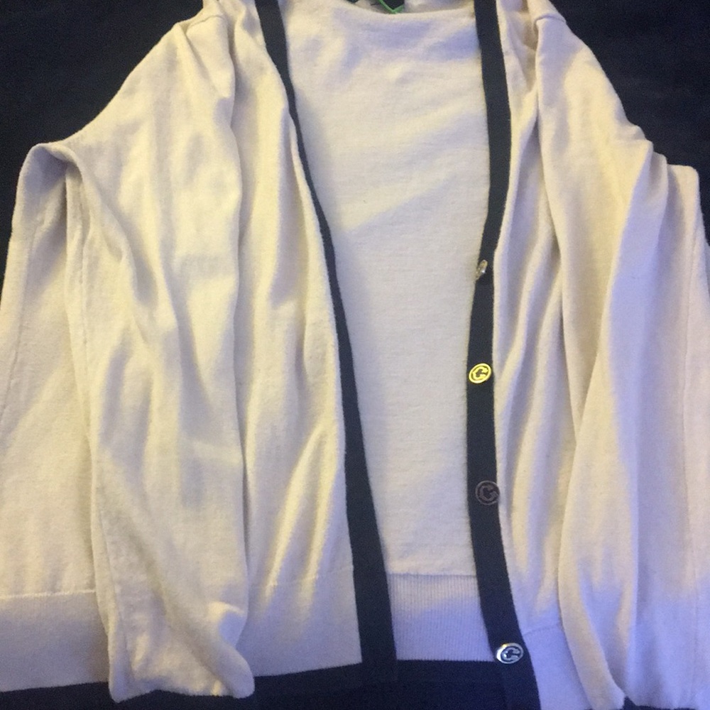 Guess cardigan